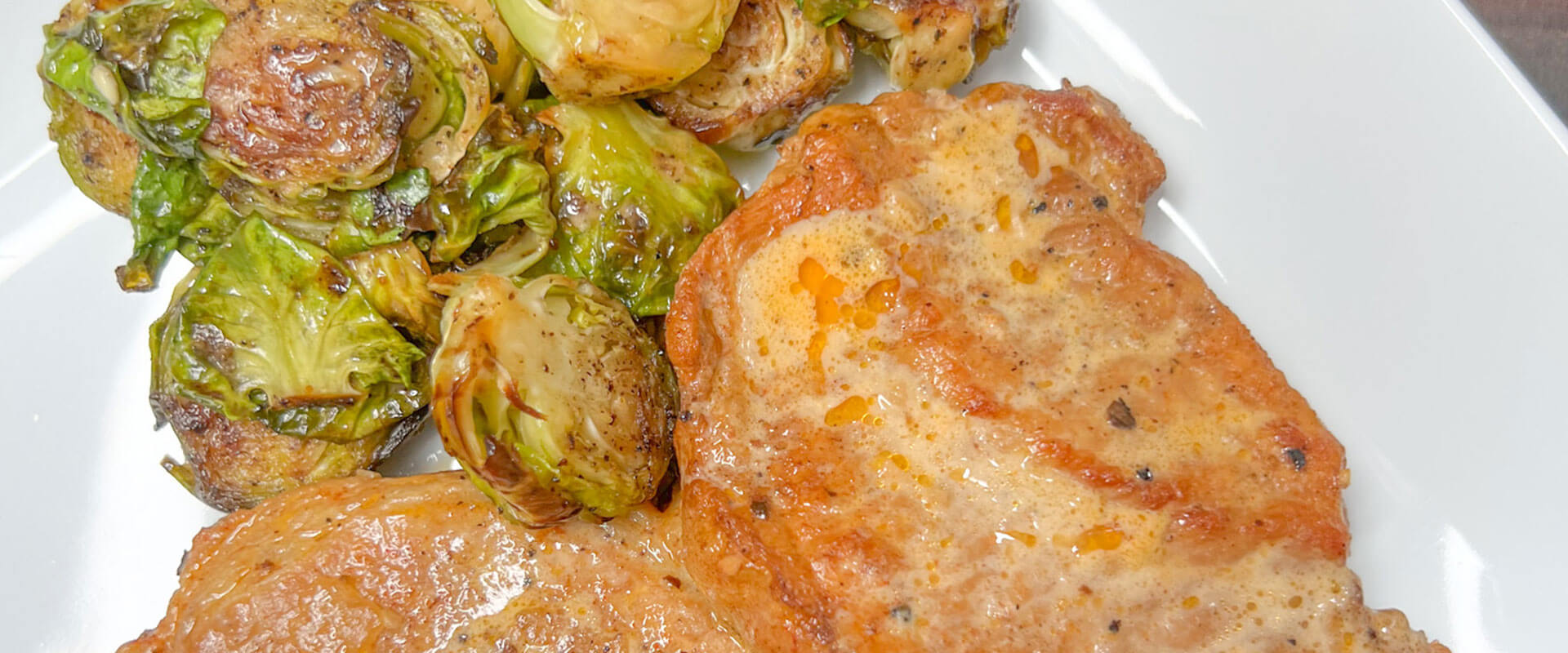 Creamy Garlic Pork Chops - Soulful Pork